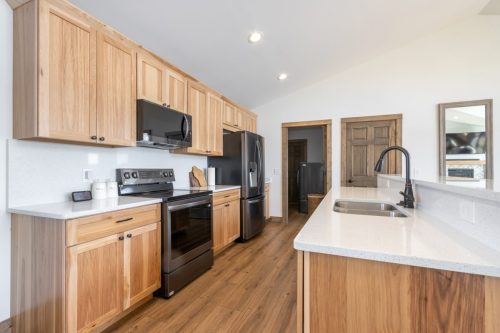 Ingiald-N8685-Lake-Cabin-044